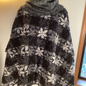 Wool Design Poncho
